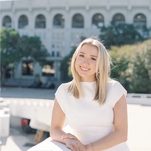 Meet your Posher, Madeline